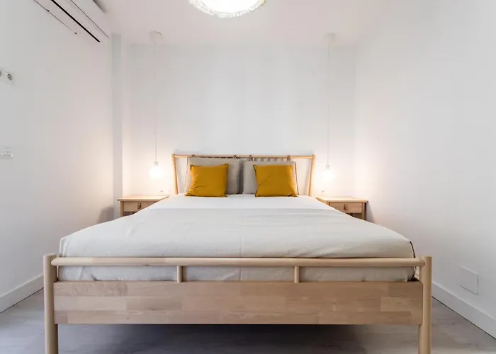 Sur Sol Playa Фуэнхирола